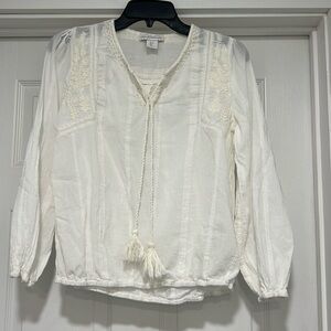House of Harlow 1960 small white 100% cotton boho peasant top, size small.